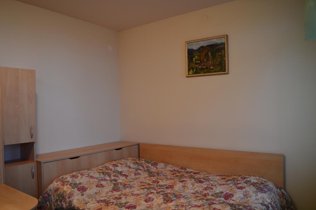 Aparthotel Pine Hills パンポロボ エクステリア 写真