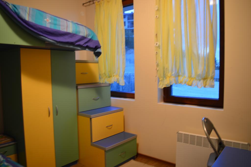 Aparthotel Pine Hills パンポロボ エクステリア 写真